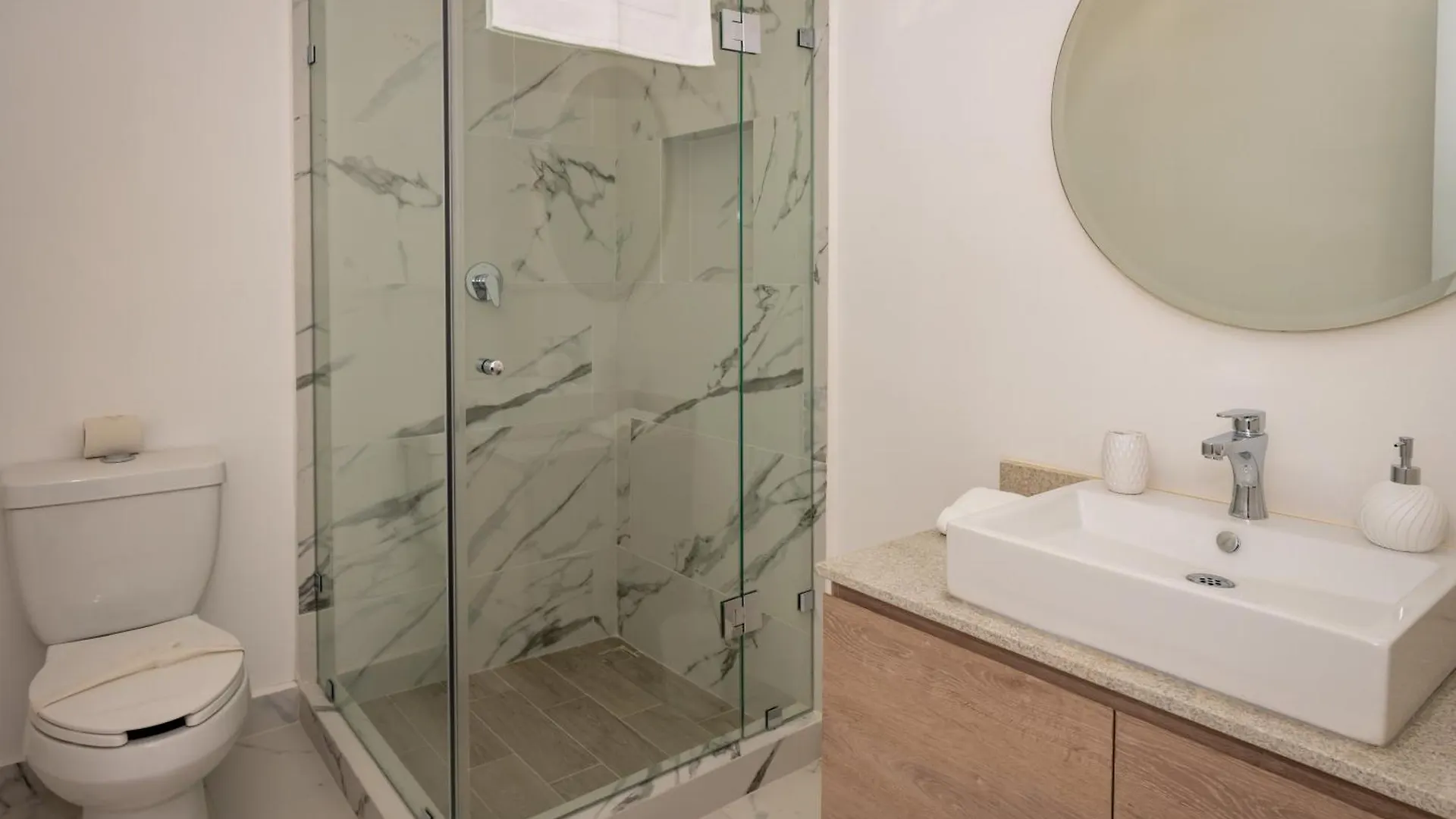 Lujo Y Modernidad En Conexion Apartment Cancun