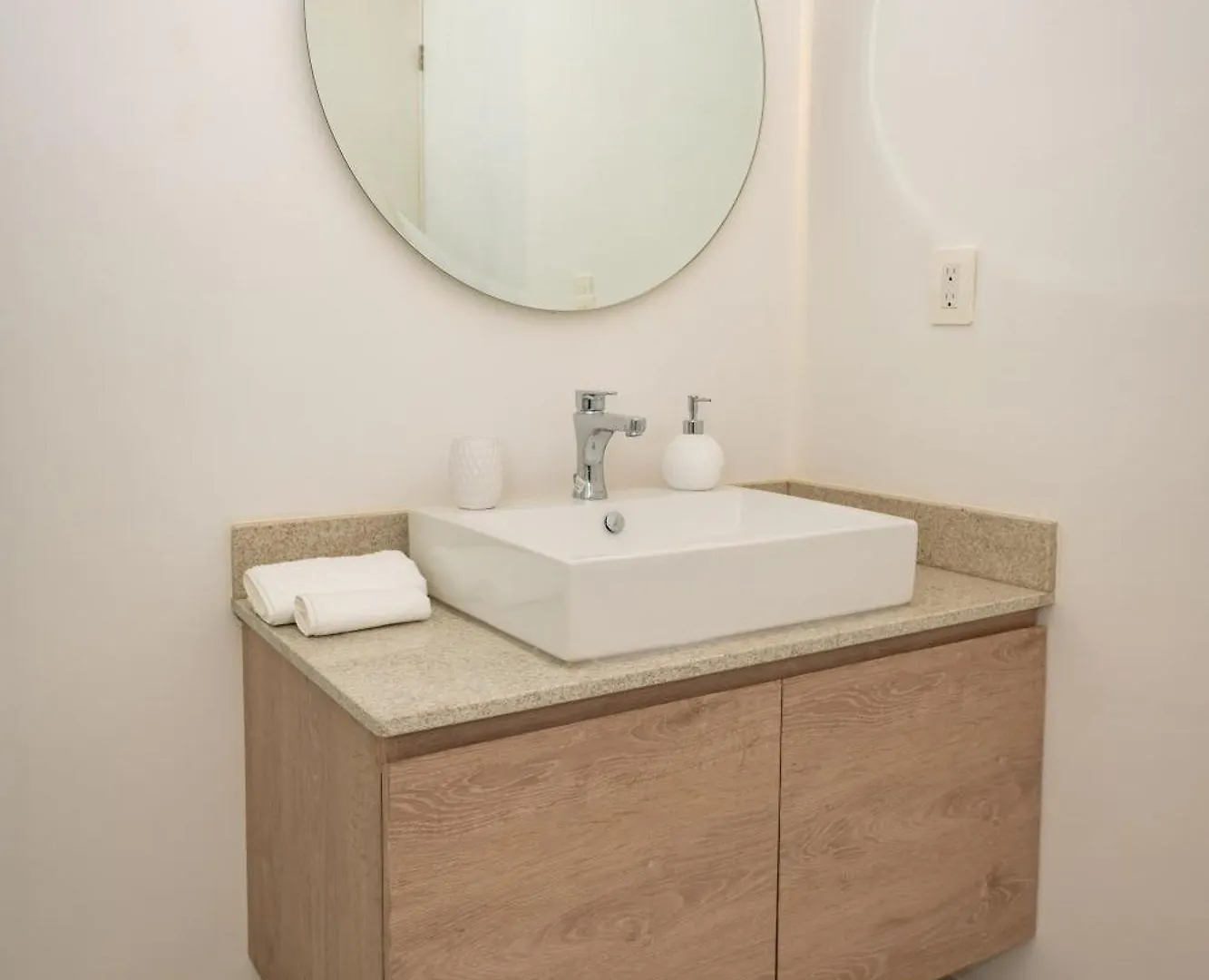 Lujo Y Modernidad En Conexion Daire Cancun